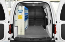 01_Caddy für Elektriker mit Einrichtung an nur einer Wand