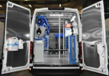 01_Mobile Werkstatt in einem Iveco Daily für den Kundendienst an Rohr- und Kanalreinigungsfahrzeugen