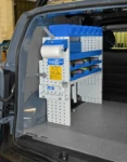 02_Automatische Kofferfixierung und Regalböden im Renault Kangoo