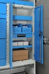 02_Schrank mit Doppelflügeltür an der Vorderseite