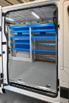 03_Kofferfixierung mit Ratschengurt von Syncro im Renault Master eines Sanitär- und Heizungstechnikers