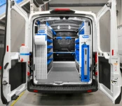 11_Von Syncro eingerichteter Ford Transit eines Sanitär- und Heizungsinstallateurs