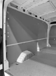22_Multiplex-Bodenplatte mit Marmor-Optik für den eDELIVER9 Maxus