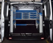 Dreiseitige Einrichtung für den Fiat Talento