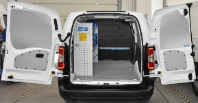 Fahrzeugeinrichtungen FIAT DOBLÒ 2022 L2 04a