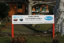Fahrzeugeinrichtungen von Micha Tonini