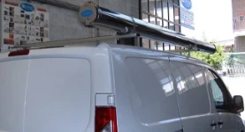 Grundträger mit Laderohr aus Edelstahl für den Jumpy