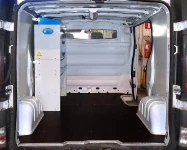 Kastenwagen mit Werkstatt RENAULT TRAFIC 1999 L1 H1 10a