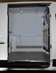 Laderaumverkleidung und Zurrgurt im VW Crafter