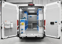 Lieferwagen mit Werkstatt OPEL MOVANO 2022 L2 H2 03a