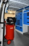 Lieferwagen mit Werkstatt RENAULT MASTER 2010 L2 H2 11d