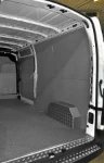 Multiplex-Bodenplatte und Laderaumverkleidung aus Blech für den Movano