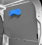 An der Karosserie montierter Kabelsattel