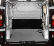 Glatte Bodenplatte aus Holz ohne Schwachstellen für den Trafic Vivaro