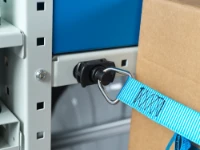 Ladungssicherung an der Einrichtung