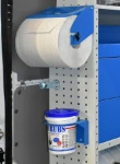 Scrubs-Spender und Papierrollenhalter im Kleintransporter